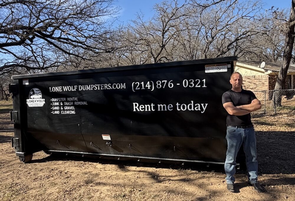 25 yard heavy-duty roll-off dumpster for large construction and commercial projects in Dallas-Fort Worth