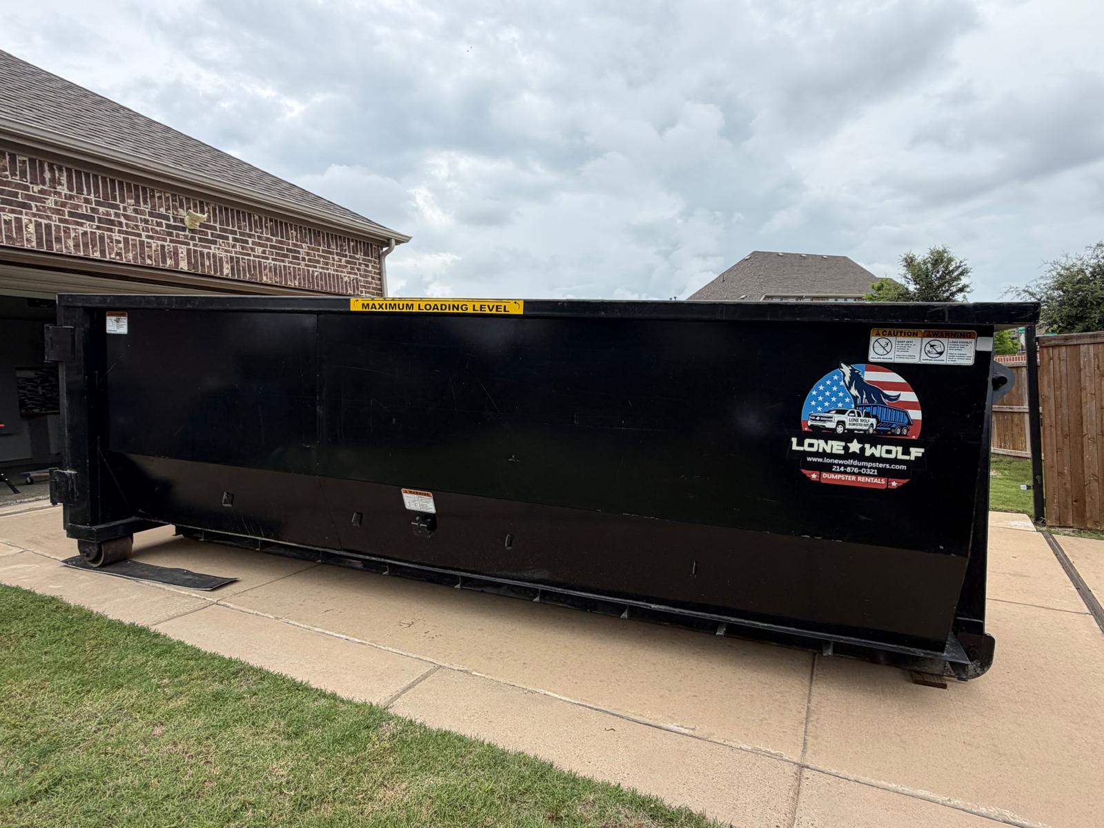 Roll-off dumpster rental delivery in Haslet, TX