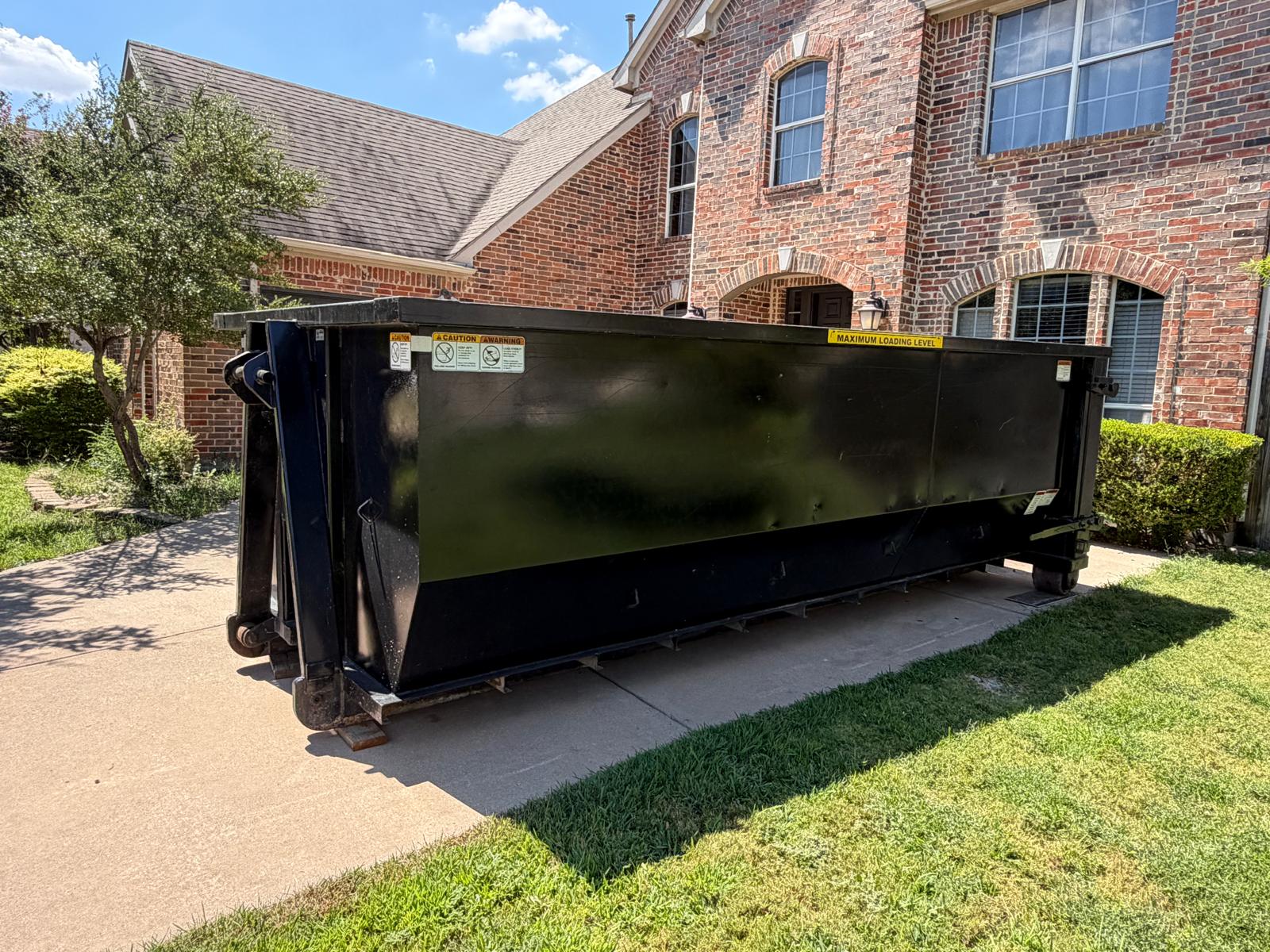 Roll-off dumpster rental delivery in Colleyville, TX