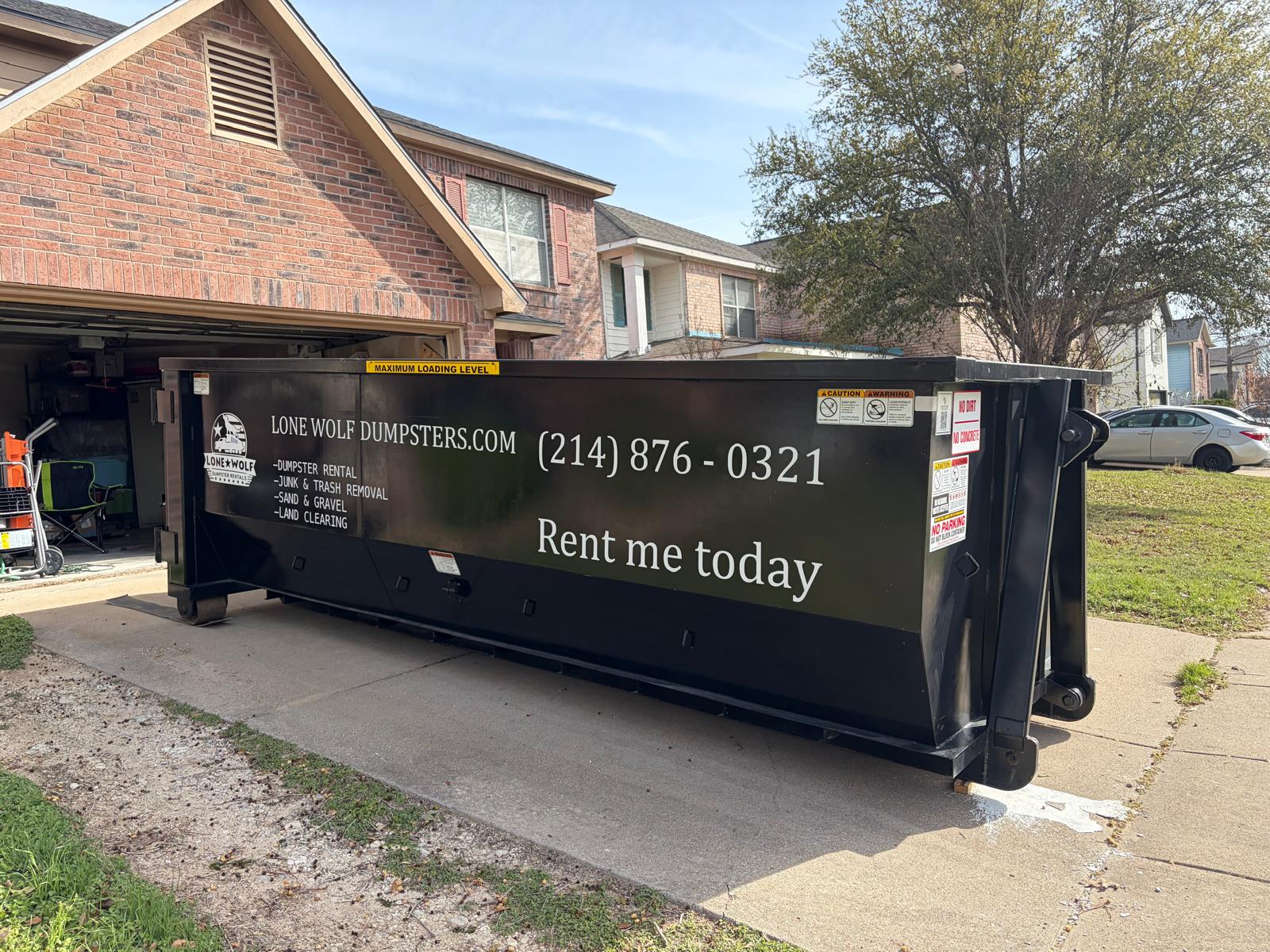 Roll-off dumpster rental delivery in Grand Prairie, TX
